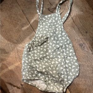 Rylee + Cru green butterfly romper. 18-24 months. Great condition!